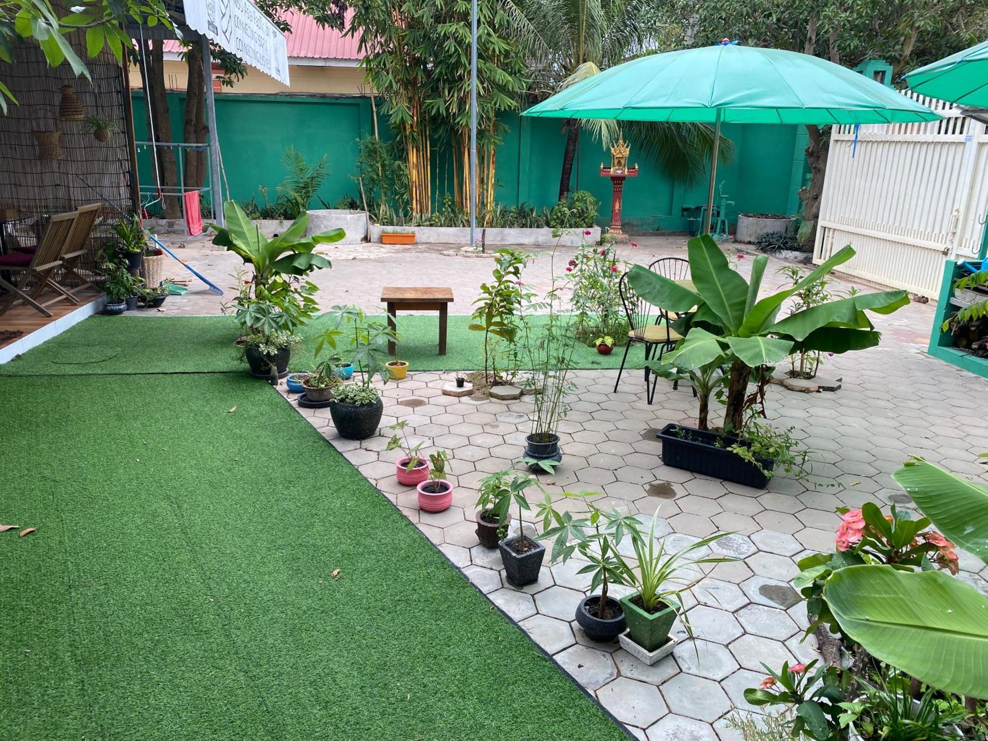 Bloom Garden Bed & Breakfast Siem Reap Exterior photo